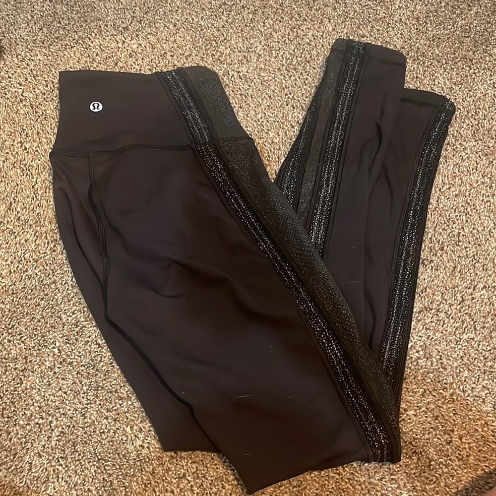 Lululemon Power Lines 28”